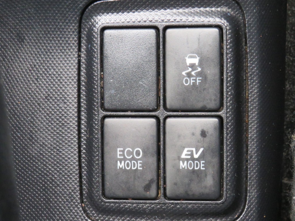 S8109218.jpg