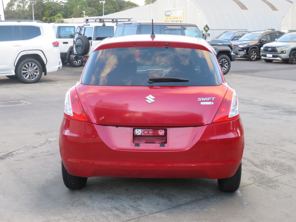 S811176.jpg