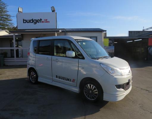 2011 Suzuki Solio