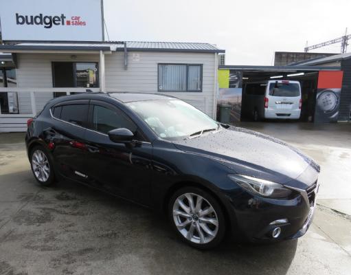 2014 Mazda Axela