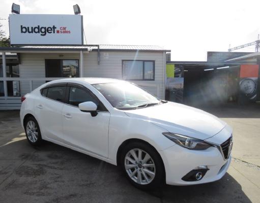 2014 Mazda Axela