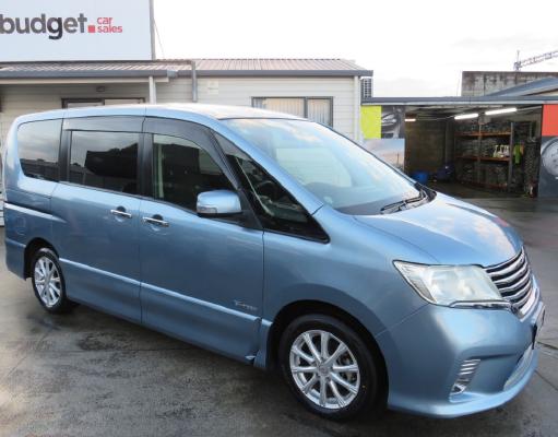 2013 Nissan Serena