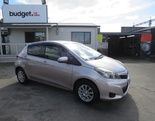2011 Toyota Vitz