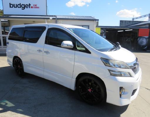 2012 Toyota Vellfire