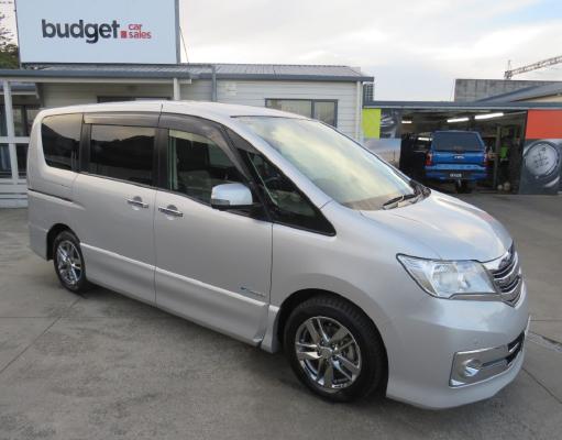 2013 Nissan Serena