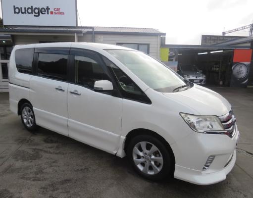 2012 Nissan Serena