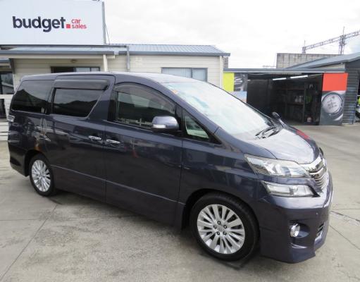 2013 Toyota Vellfire