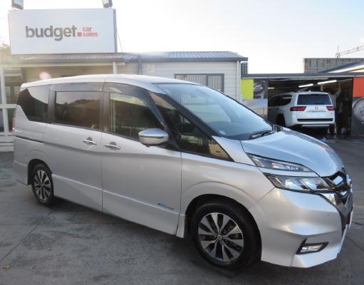 2017 Nissan Serena