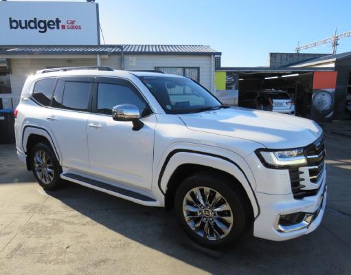 2022 Toyota Land Cruiser