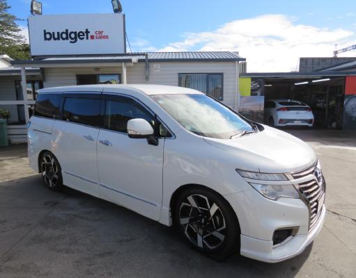 2015 Nissan Elgrand