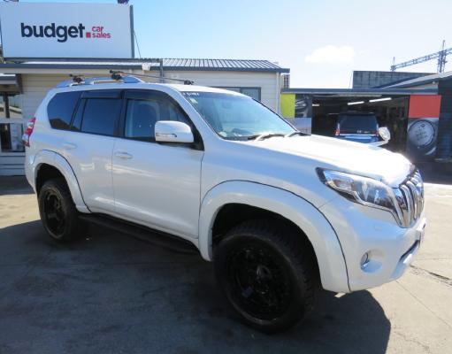 2017 Toyota Land Cruiser Prado