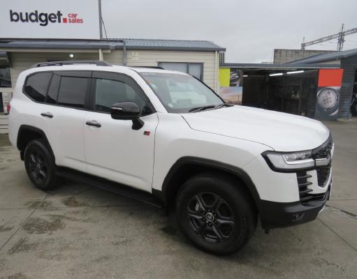 2023 Toyota Land Cruiser