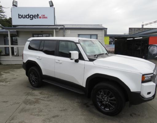 2024 Toyota Land Cruiser Prado