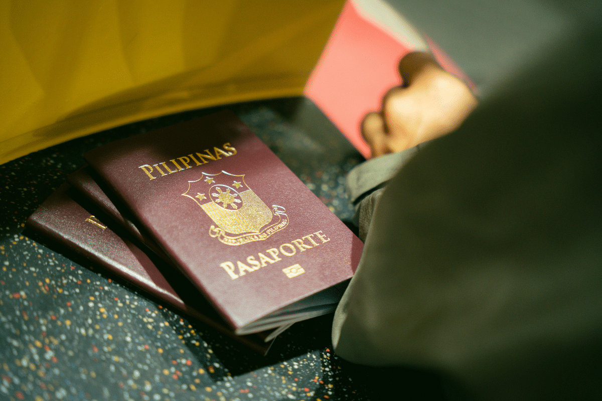Blog Featured Image Filipino Passport